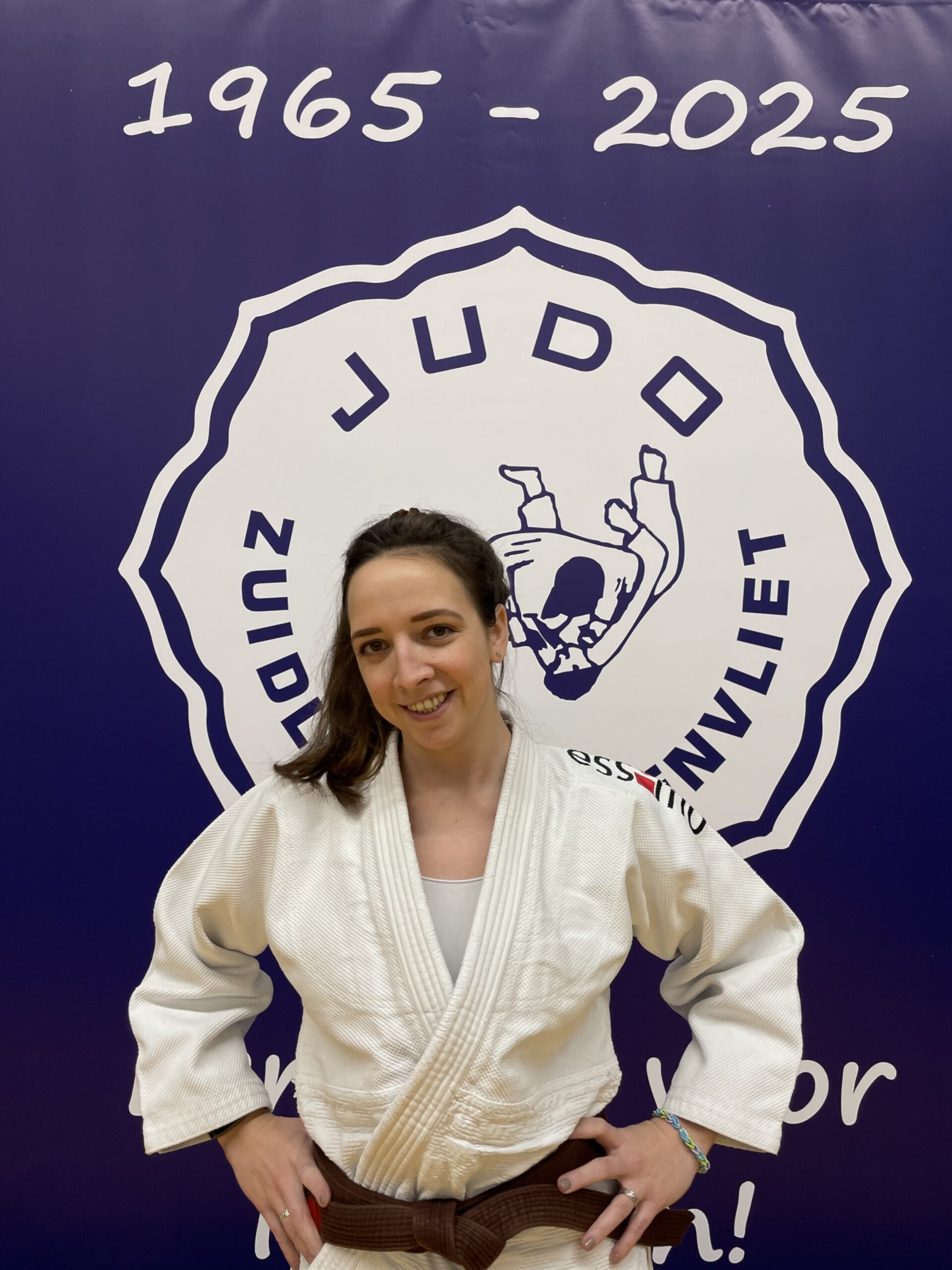 ANNEMARIE OVERGAAUW MOEKEN